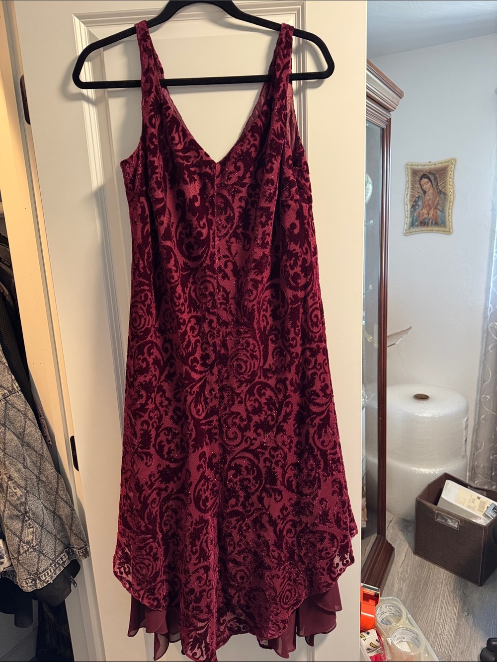 Evan Picone Burgundy and Black Velvet Burnout Slip Dress